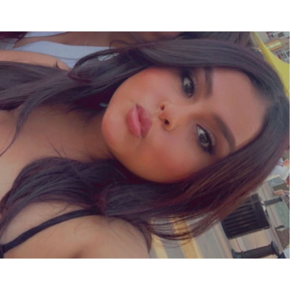 Meet your Posher, Brenda